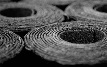 Dail Bho Dheas bitumen roof disadvantages