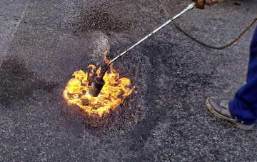 Dail Bho Dheas flat roofing repairs